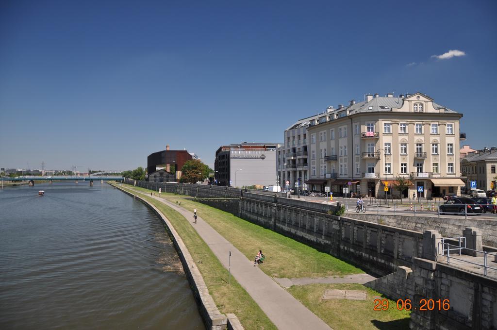 Nadwislanska 11 M.169 Cracóvia Exterior foto